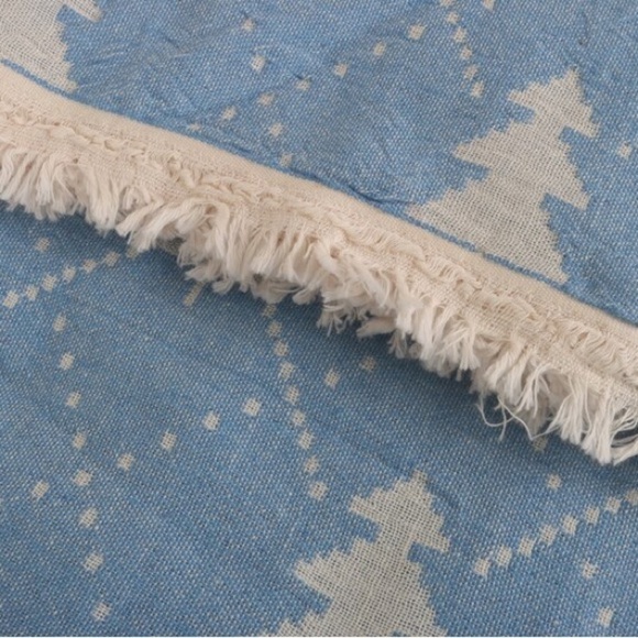 Tree Loom Weave Travel Blanket Scarf Wrap Big Sky BLUE NEW 2 Side Jacquard - Picture 11 of 14